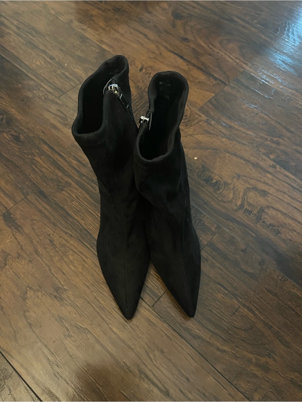 Marc Fisher Black Pointed Toe Women's Ankle Boots Size 10 New